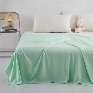 100% Bamboo Fiber Summer Quilt – Lightweight, Breathable & Soft Air Conditioning Blanket